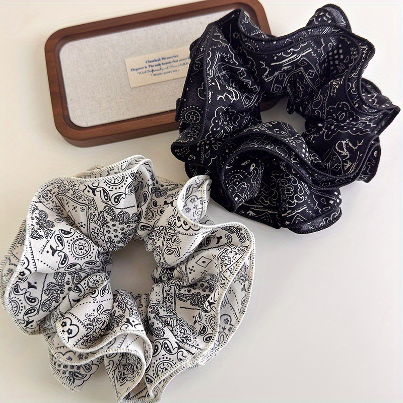 Travel Accessories In Bulk - Eleganti accessori per capelli in tessuto