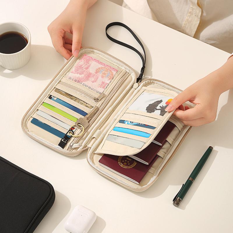 Organizer per accessori da via - Travel Accessories In Bulk recensione e prezzo