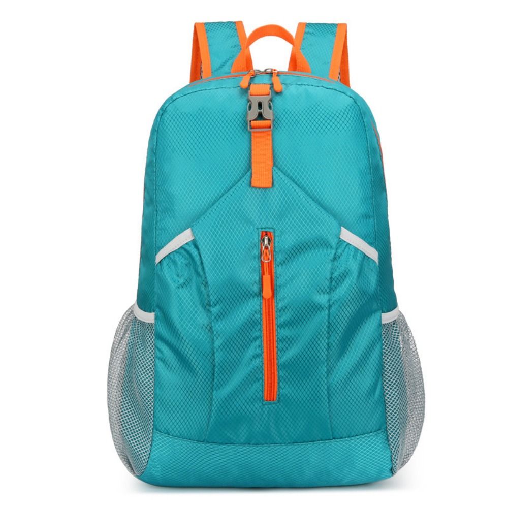 Nuovo zaino ripiegabile da 20  - Packable Daypack Foldable recensione e prezzo