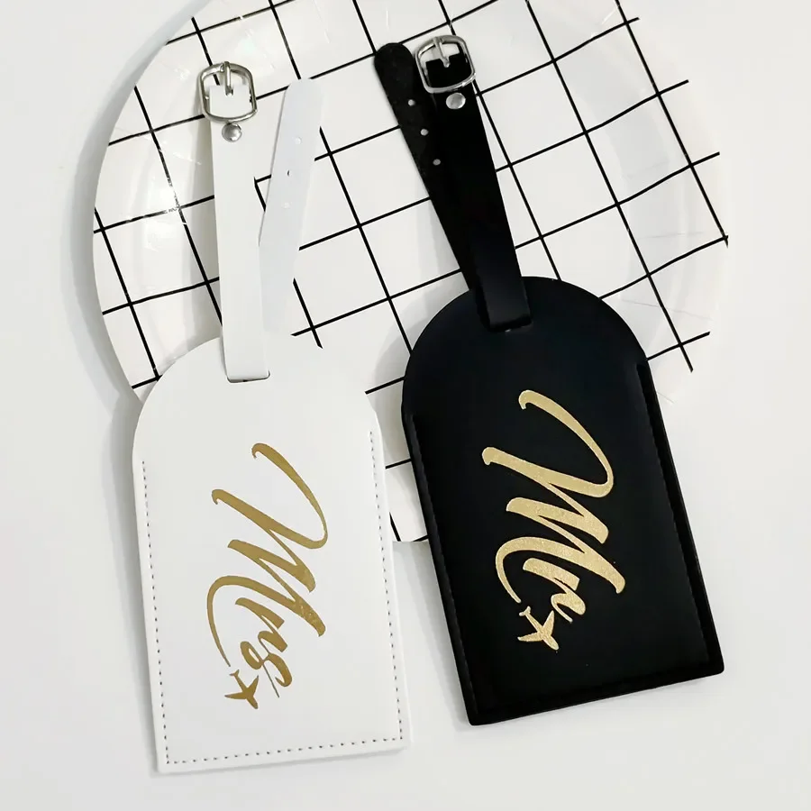 2 pz/set Mr Mrs Coppie Etichet - Travel Accessories In Bulk recensione e prezzo