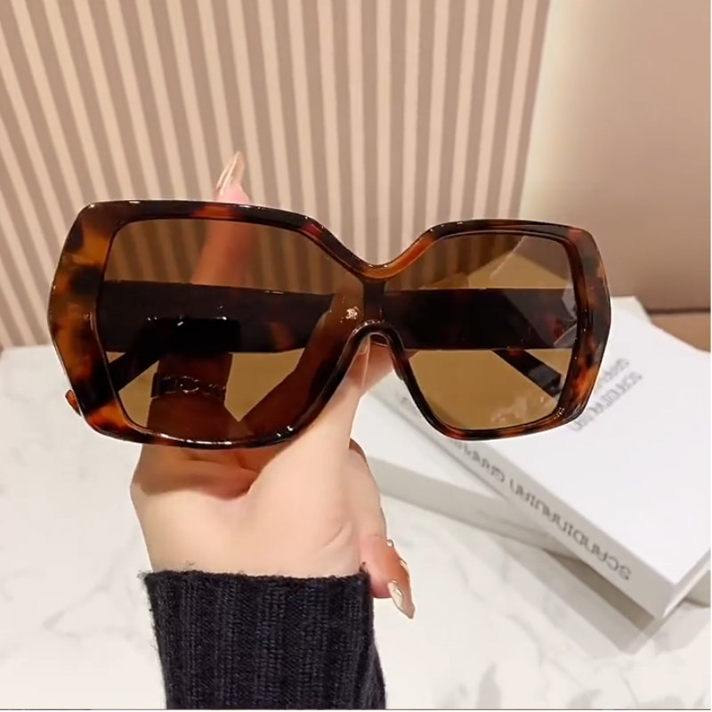 ZXIAC Moda Retro Occhiali da s - Travel Accessories Brand recensione e prezzo