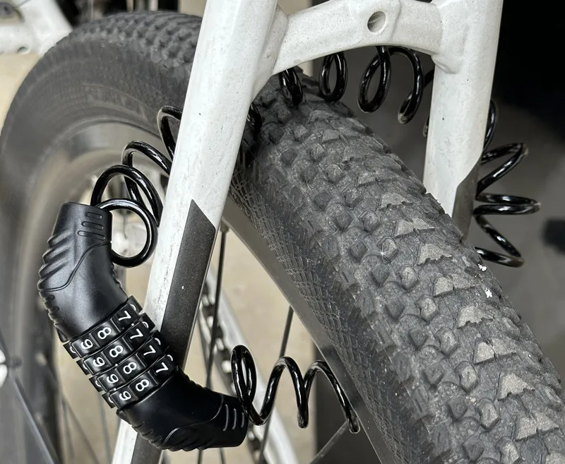 Catena di lucchetto per casco  - Cable Lock Combination recensione e prezzo